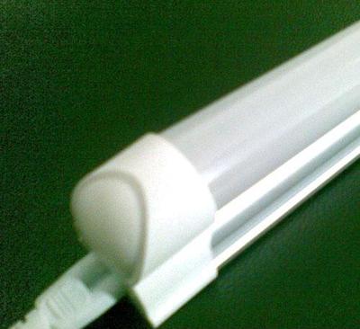 高品質(zhì)日光燈支架 穩(wěn)定供應(yīng)，照亮每一處空間